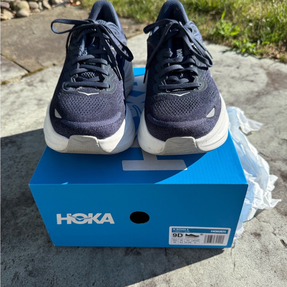 Hoka Navy Blue MENS 9D like new